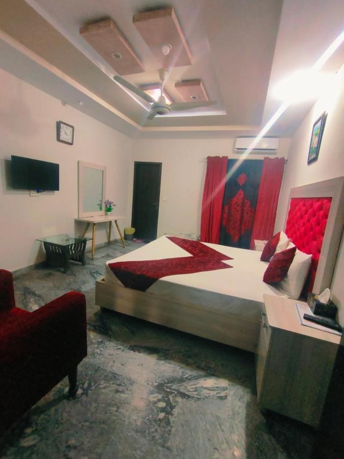 Hotel Park View Lahore Buitenkant foto