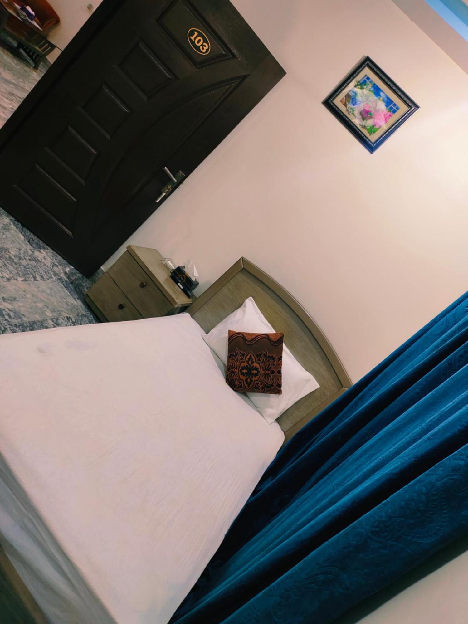 Hotel Park View Lahore Kamer foto
