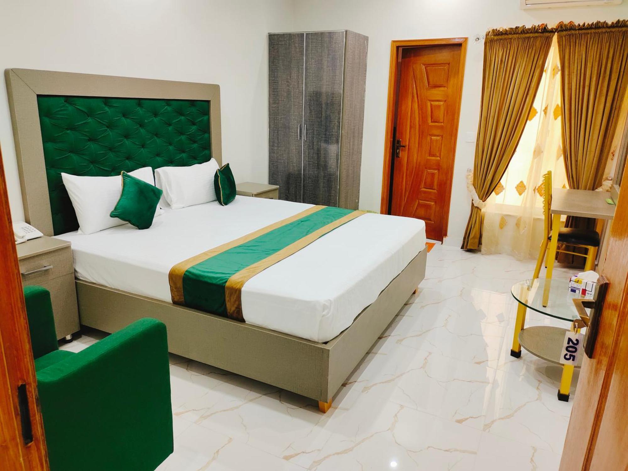 Hotel Park View Lahore Buitenkant foto