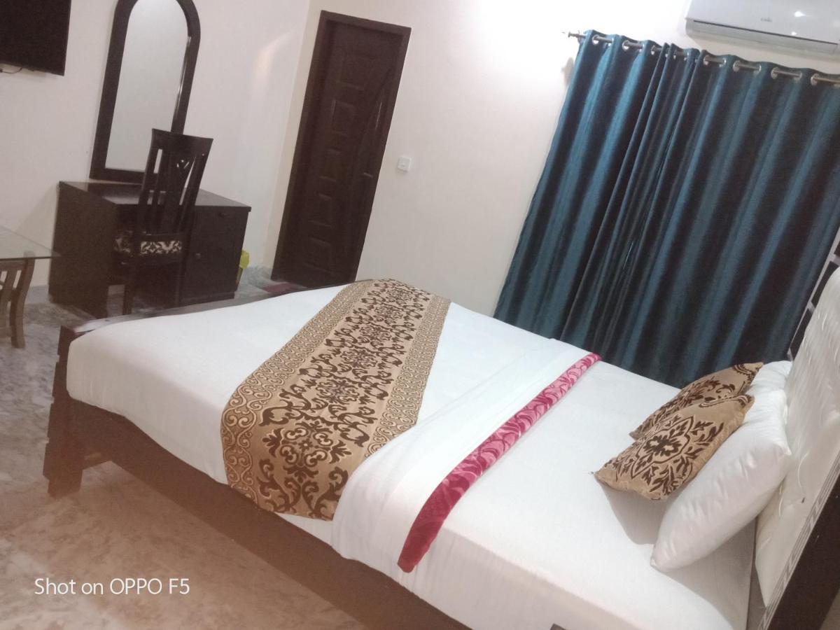 Hotel Park View Lahore Buitenkant foto
